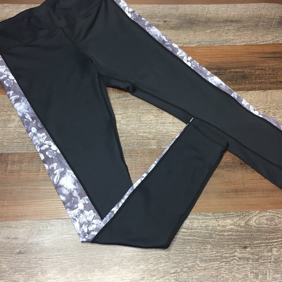 Vie Active Pants - Vie Active Black and Floral Leggings Large